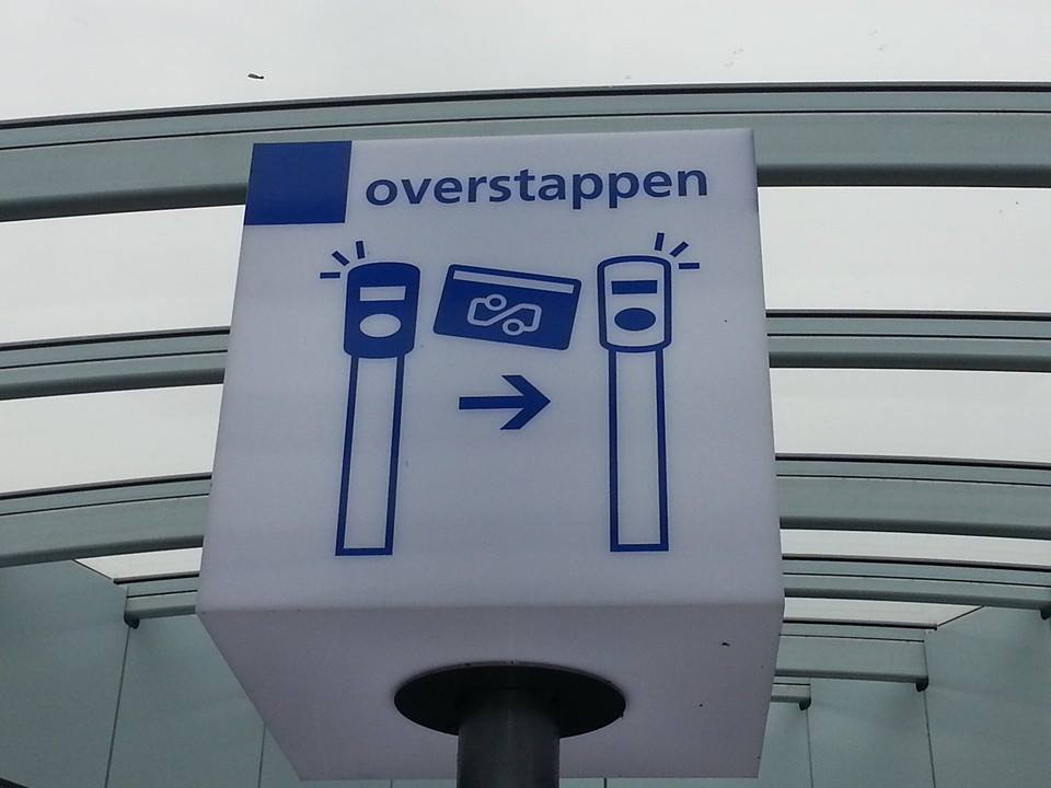 20141006 Gedwongen overstappen op de OV kaart leidt ook intern nog tot verhitte discussies