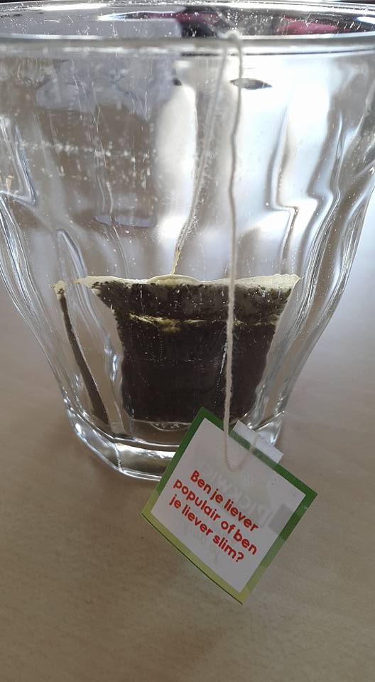 20160331 Voor theedozen en dito mutsen